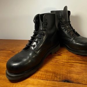 Size 6.5 US Men's Canadian Military parade cadet boots